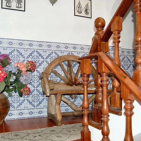 Nyaraló Family House With Sea View In A dos Cunhados