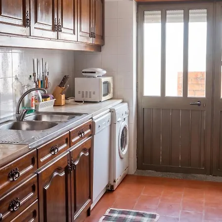 Family House With Sea View In Nyaraló *