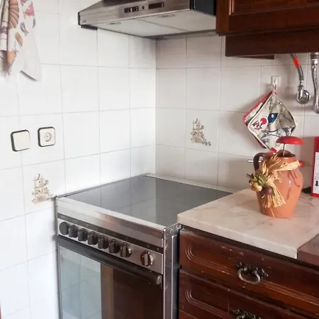 Family House With Sea View In * A dos Cunhados